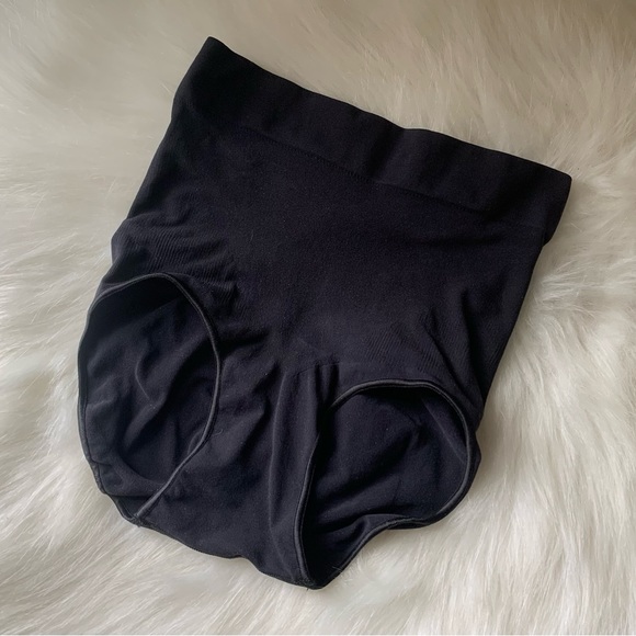 🖤SKIMS Shapewear Seamless Sculpt High Waist Brief S/M SH-MWB-0101 - Picture 1 of 2